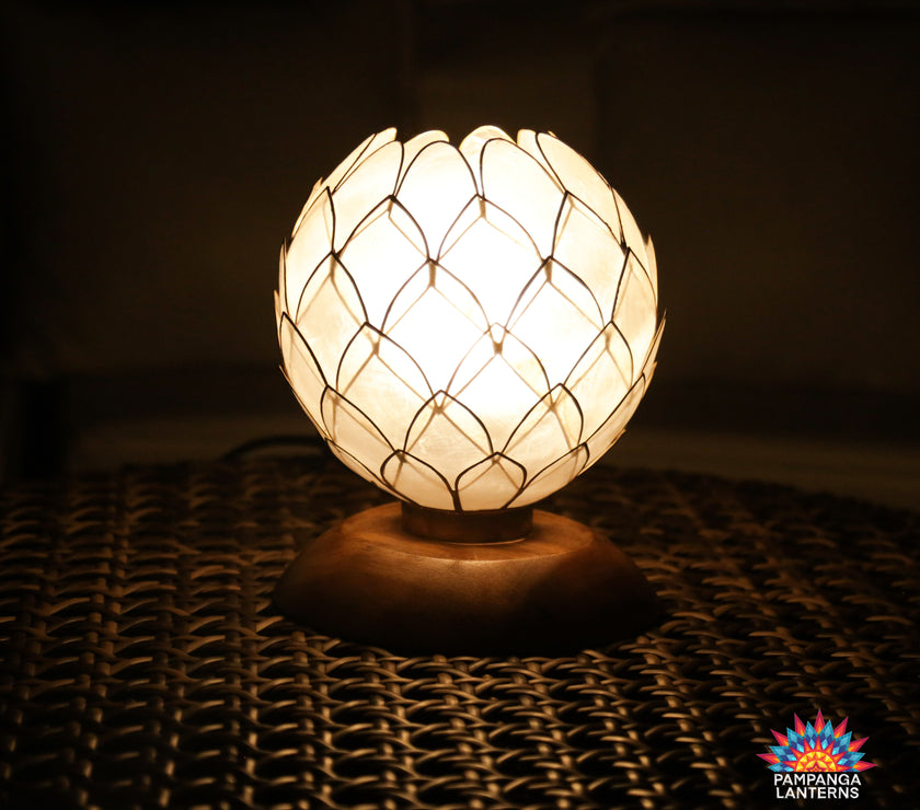 Capiz Lamp (LED)